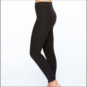 SPANX® Back-Zip Leggings - Very Black Size 10 NWT